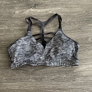 VS shorts bra